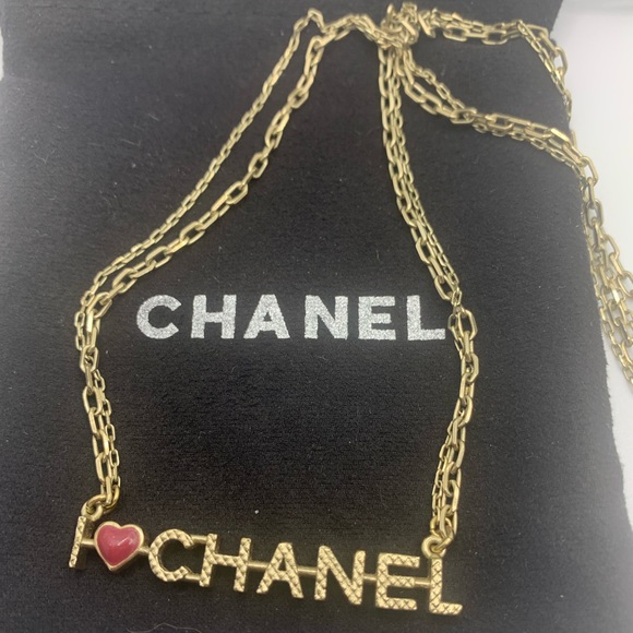 Authentic “I ❤️ Chanel” Gold Plated Chain - Authenticated - Picture 2 of 13
